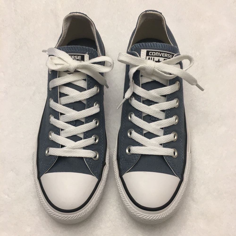 Brand new Converse All Star Low Top WMNS Size 7